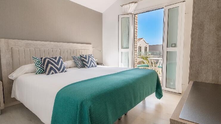 Hotel Suites Los Calderones